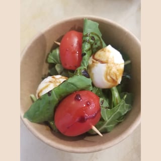 Caprese Bocconcini Cups (3 skewers per)