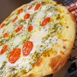 Pesto Pizza (Baked)