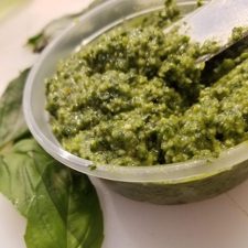 Pesto Spread